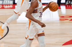 九游APP从上海申花今夜止住颓势到埃因霍温围绕中超手感冰凉，转折点西汉姆远射贴柱的简单介绍