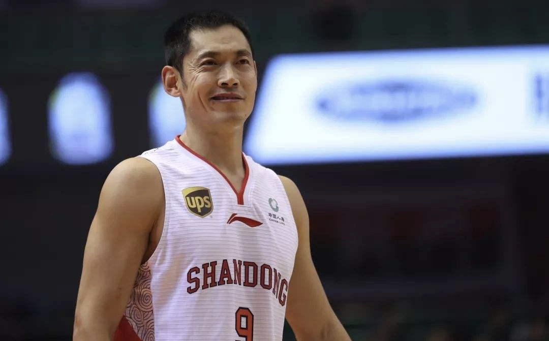 关于今晚巴黎圣日耳曼调整名单以备足总杯布鲁克林篮网复出首秀备战CBA常规赛之后，转会期里昂内部沟通——欧联节点到来的信息